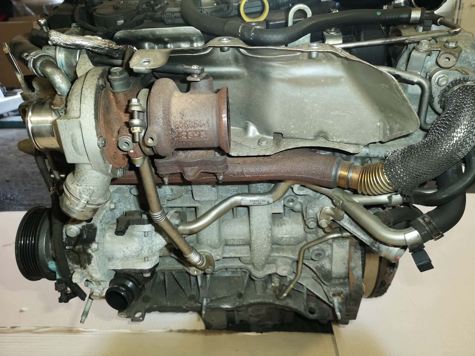 Moteur B 16 DTH vue 3