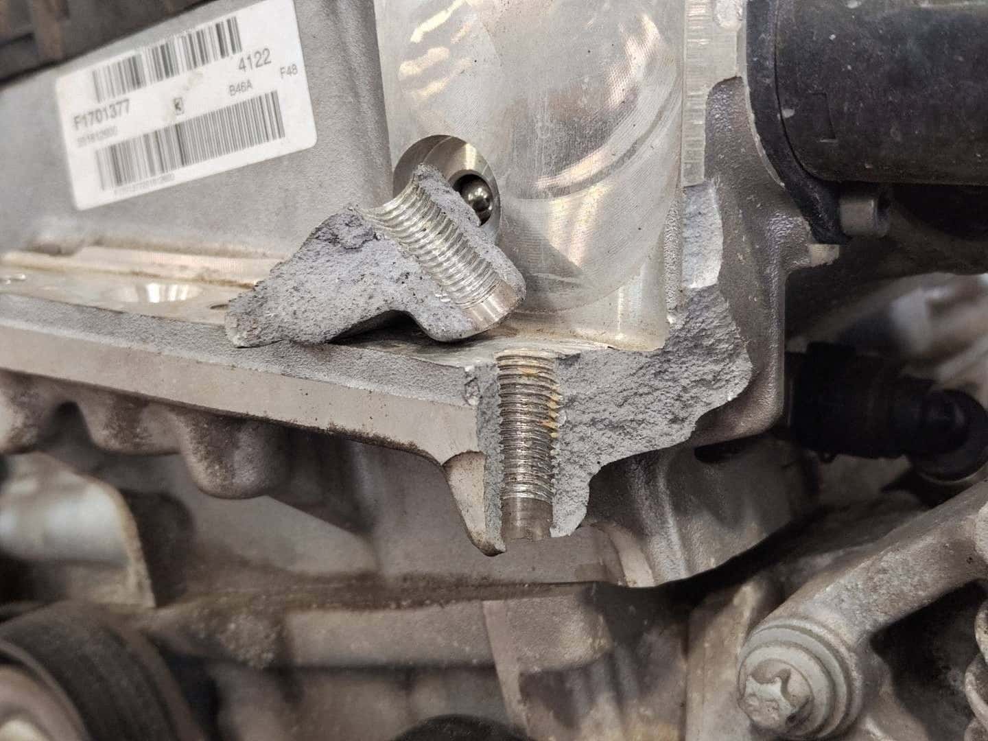 Moteur B46 A20 B vue 5