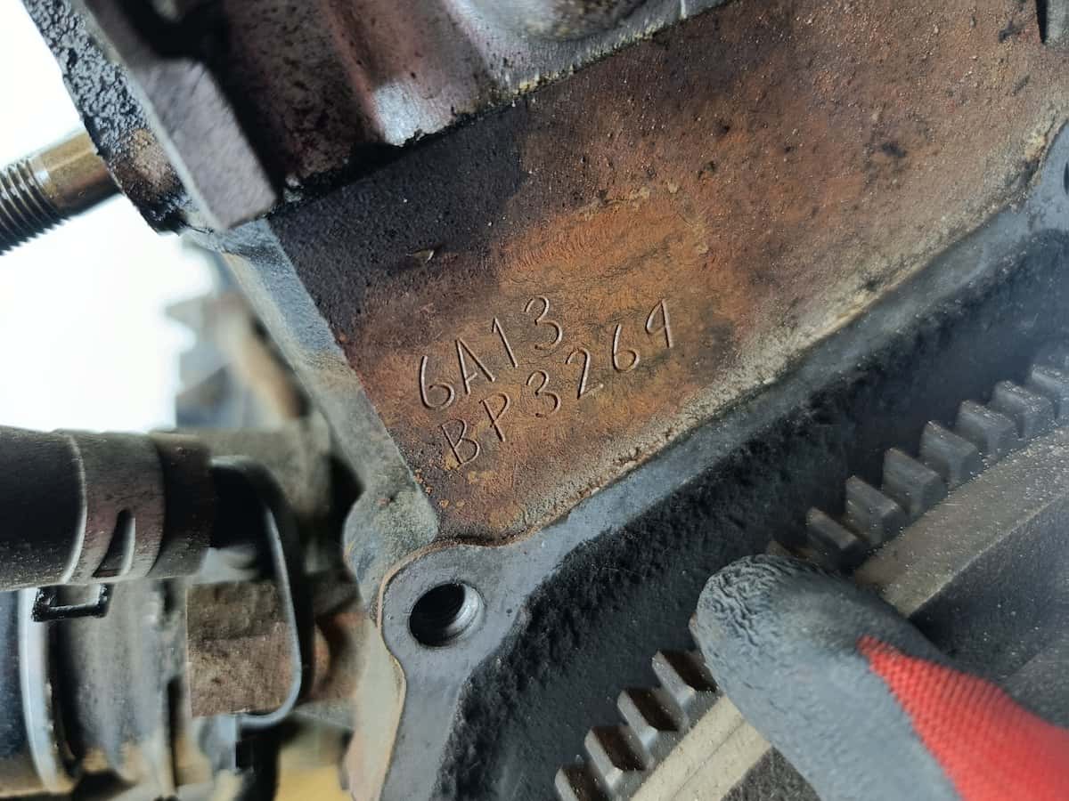 Moteur 6A13 vue 6