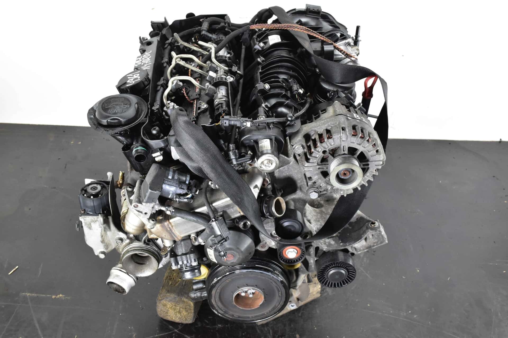 Moteur N47 D20 C vue 13