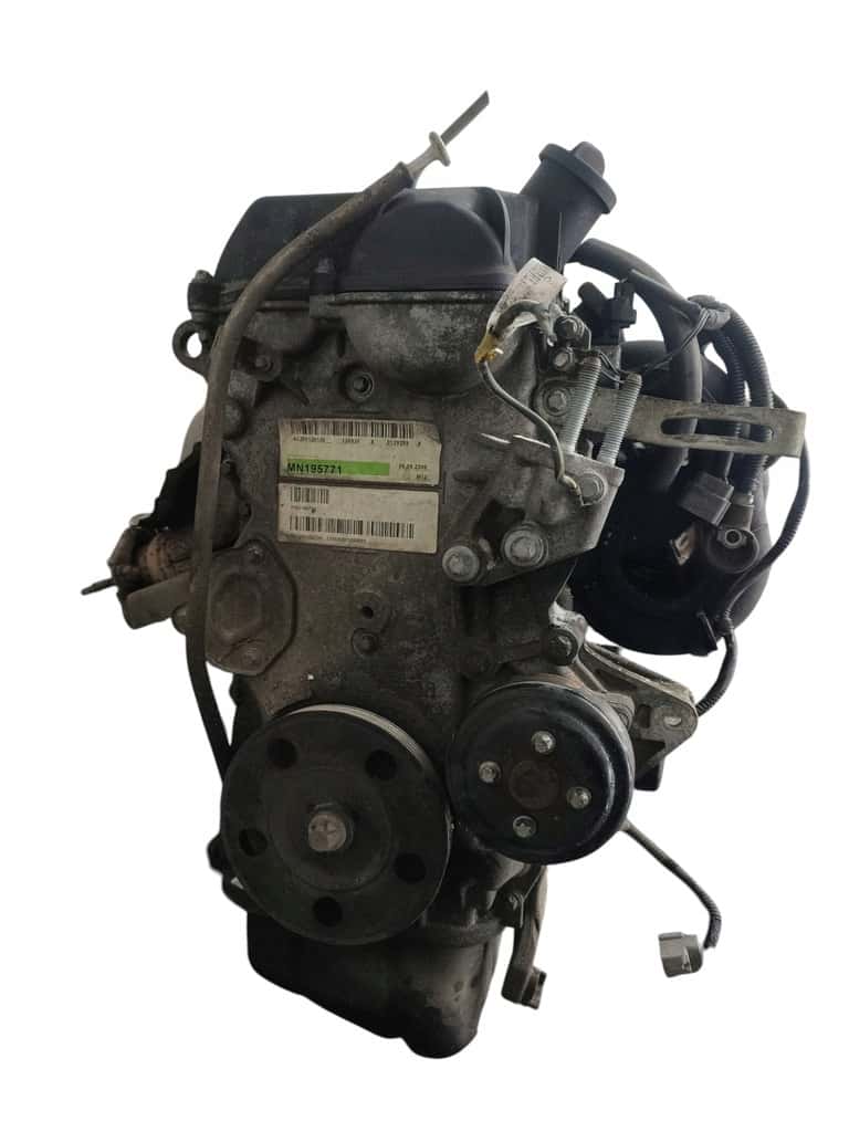 Moteur 4A90 vue 7