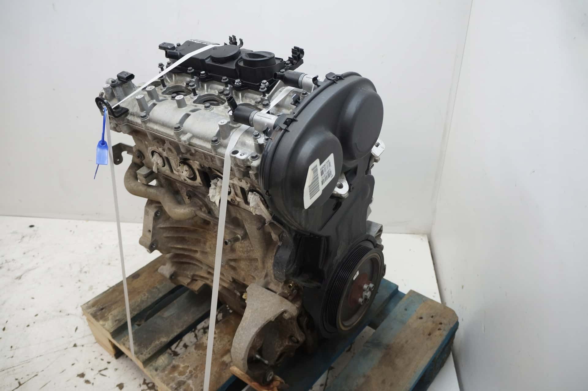 Moteur B 4204 T19 vue 2