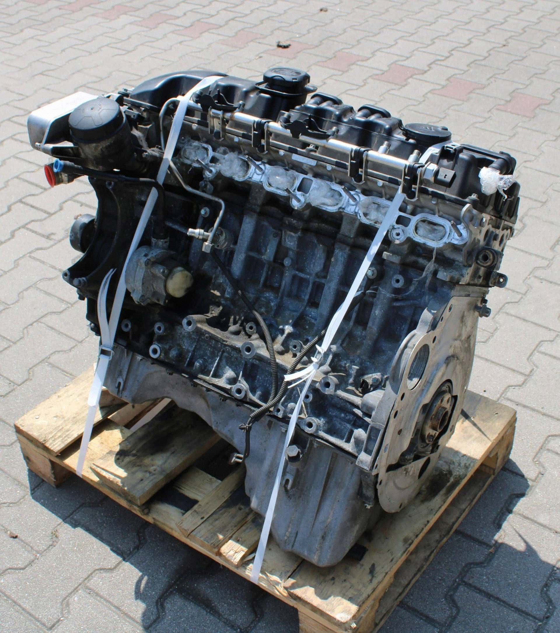 Moteur N53 B25 A vue 2