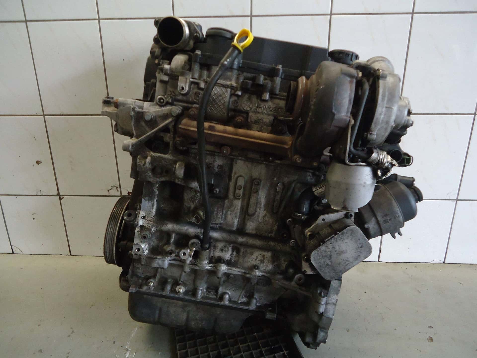 Moteur 9HY (DV6TED4) vue 6