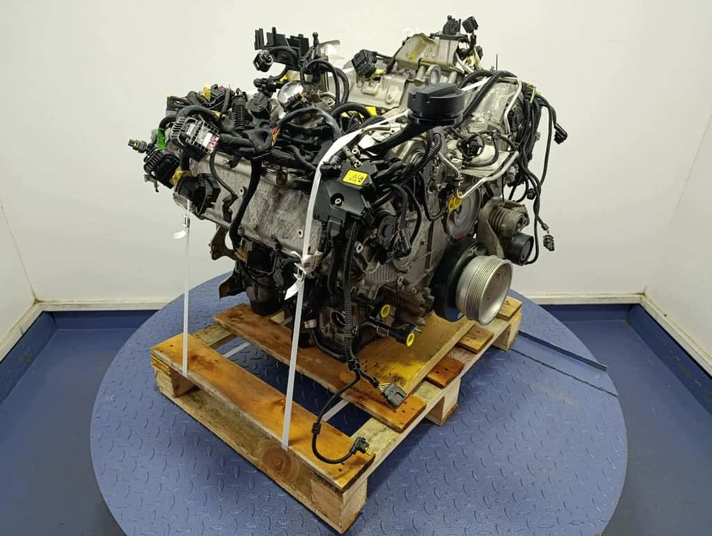 Moteur S63 B44 B vue 2