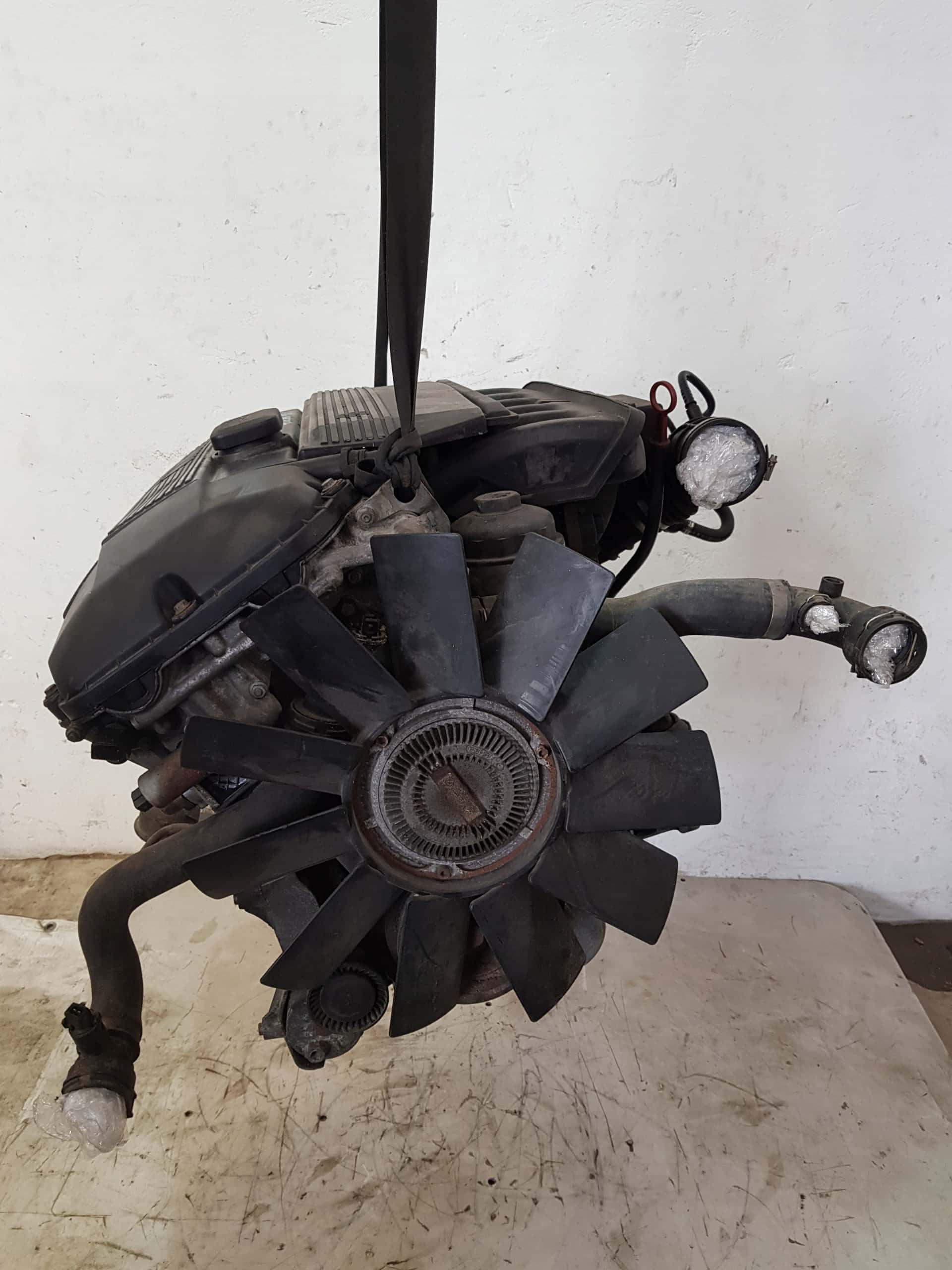 Moteur M52 B20 (206S4) vue 5