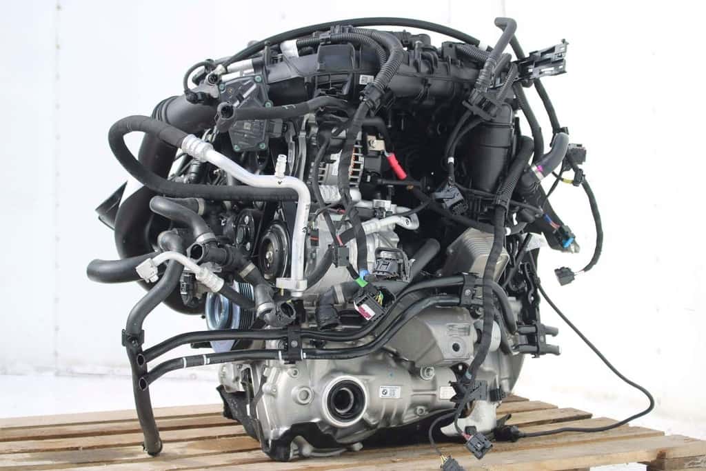 Moteur B46 B20 B vue 3