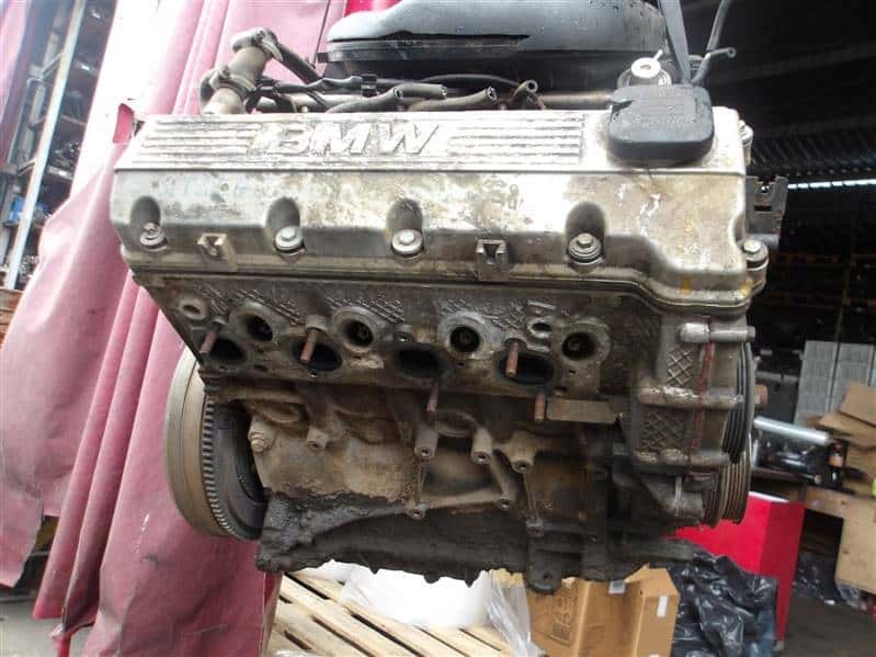 Moteur M43 B19 (194E1) vue 6