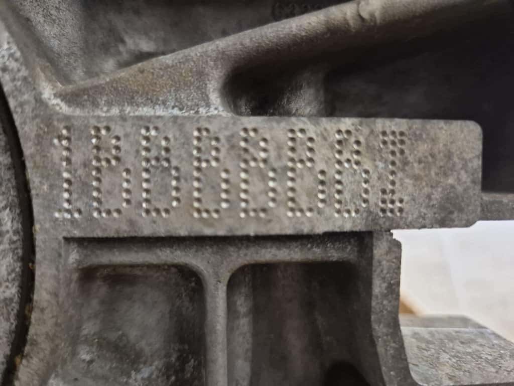 Moteur B 5244 S5 vue 15