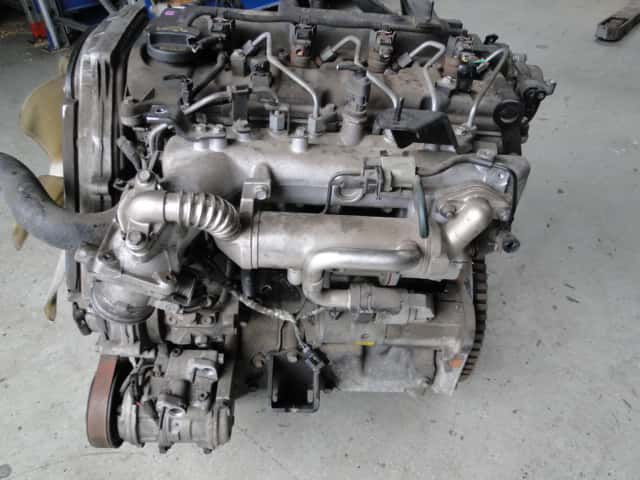 Moteur D4CB vue 7