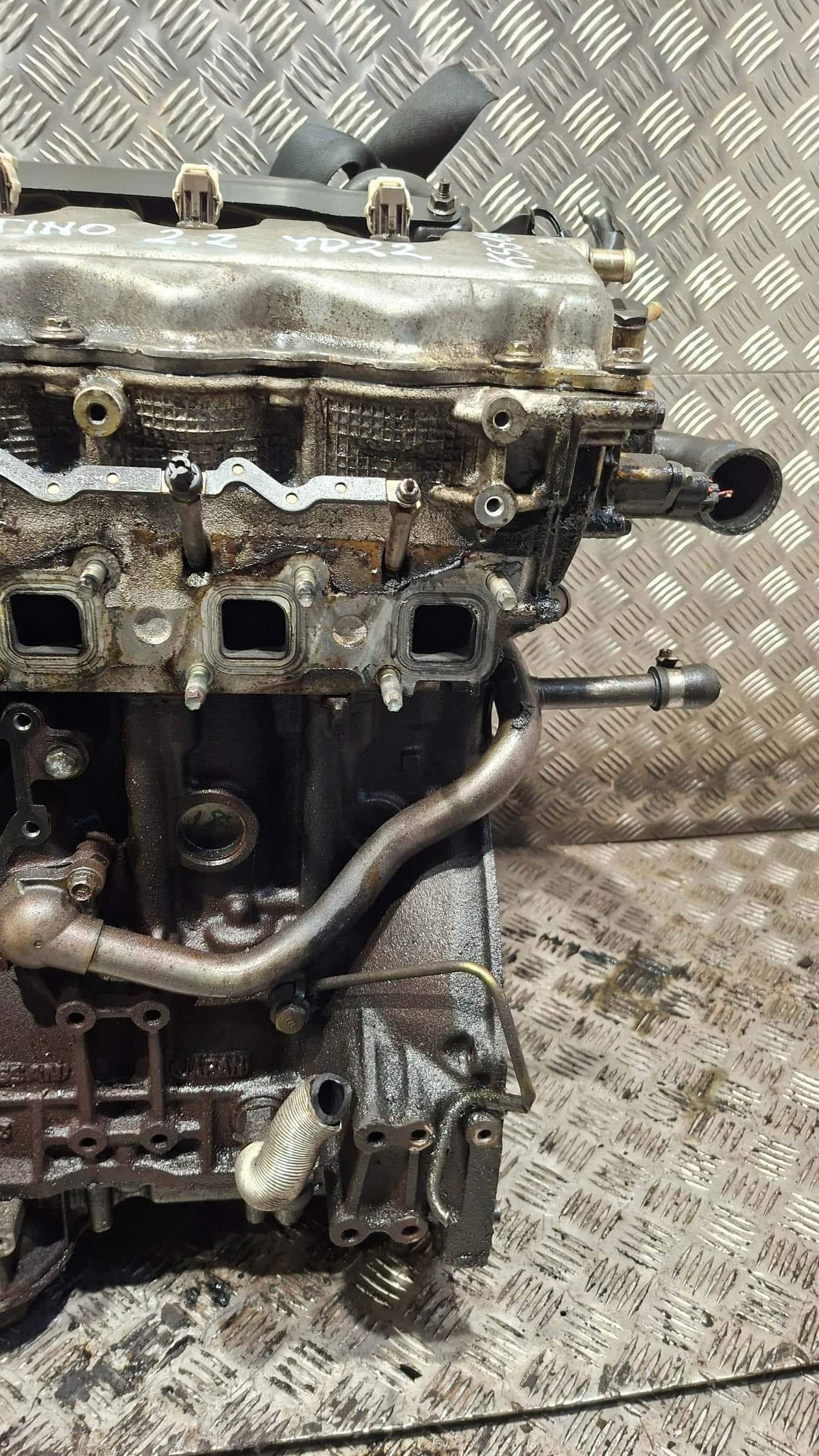 Moteur YD22DDTi vue 3