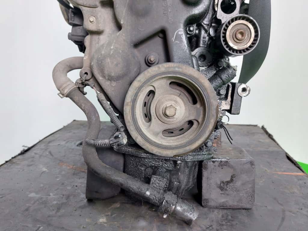 Moteur 9HX (DV6ATED4) vue 4