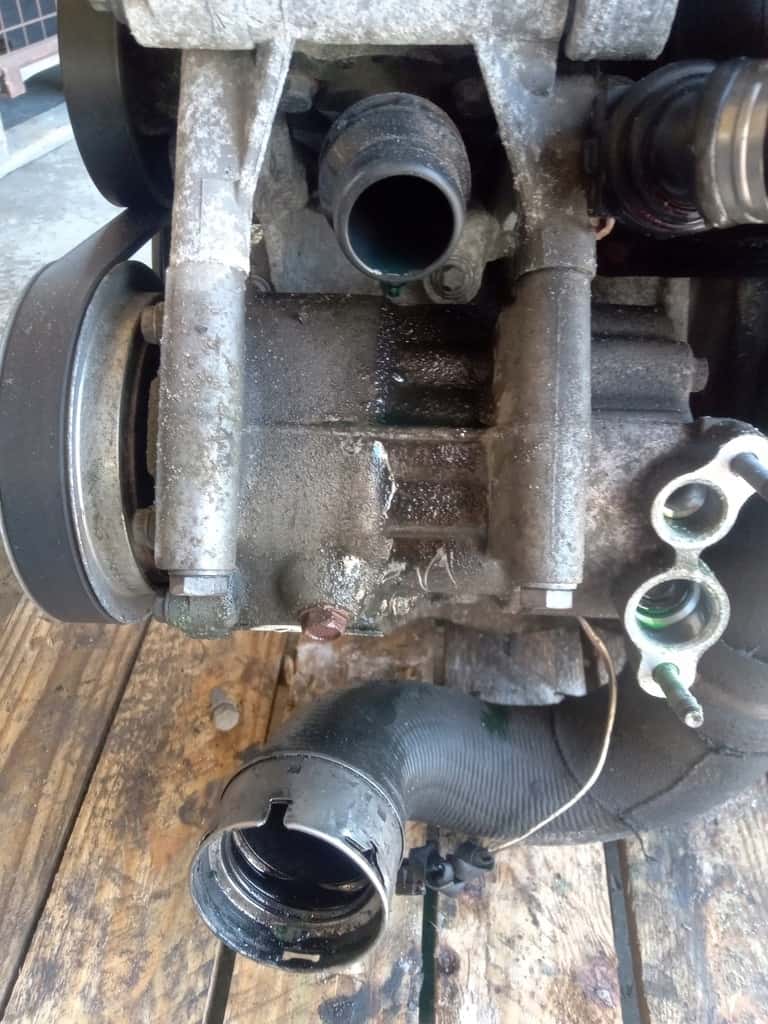 Moteur N47 C20 A vue 4
