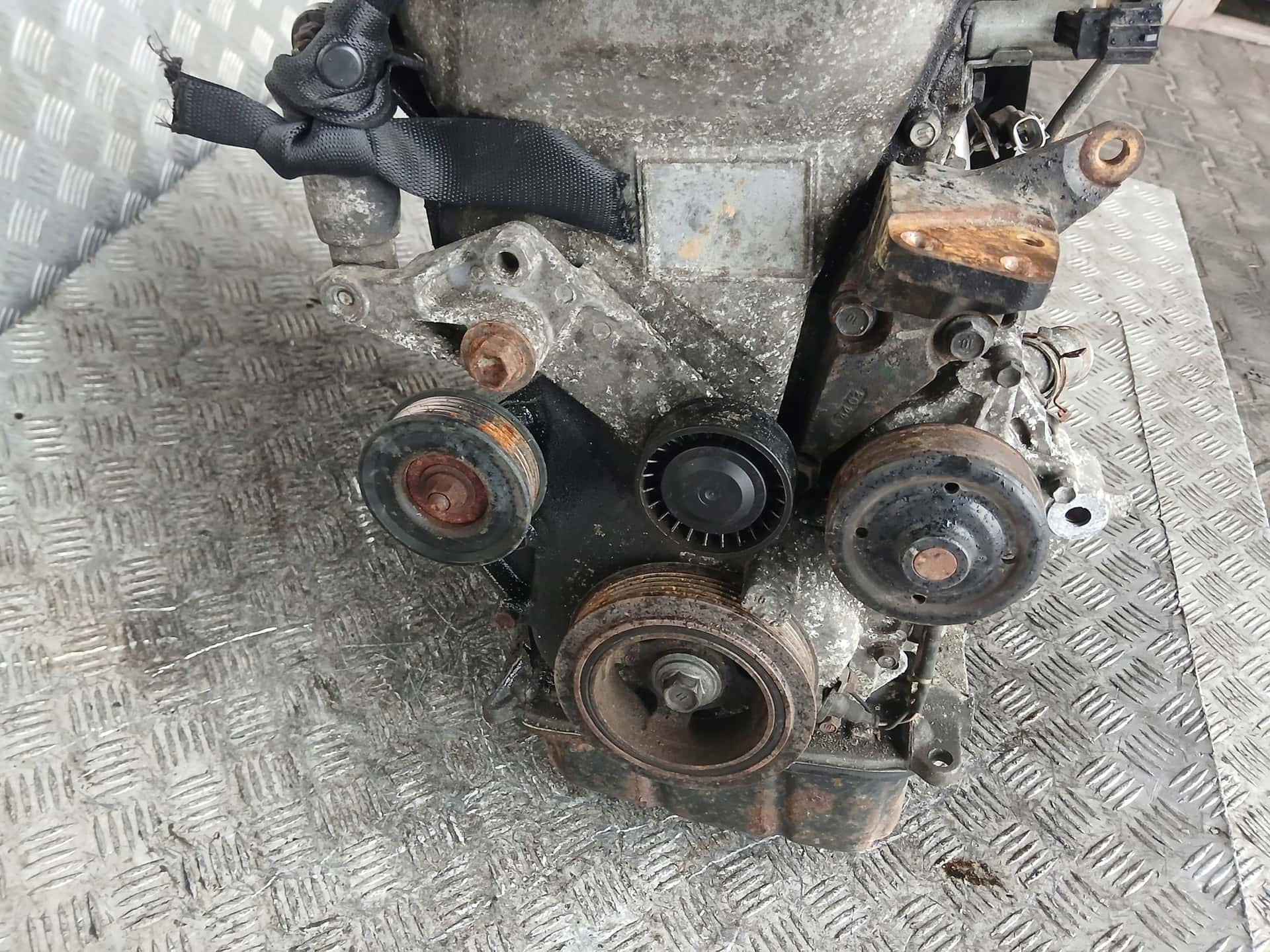 Moteur 3ZZ-FE vue 4