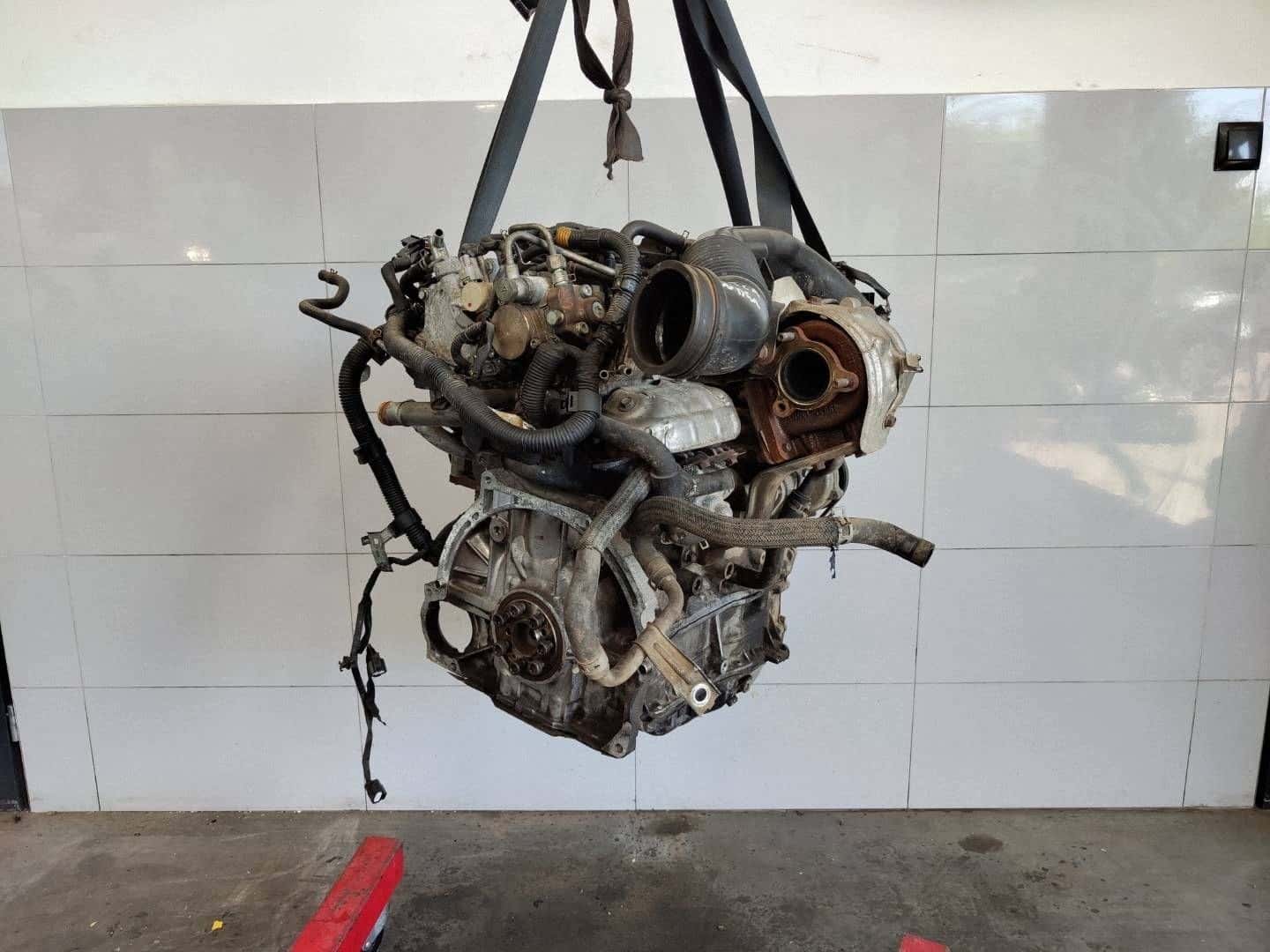 Moteur 4N14 vue 8