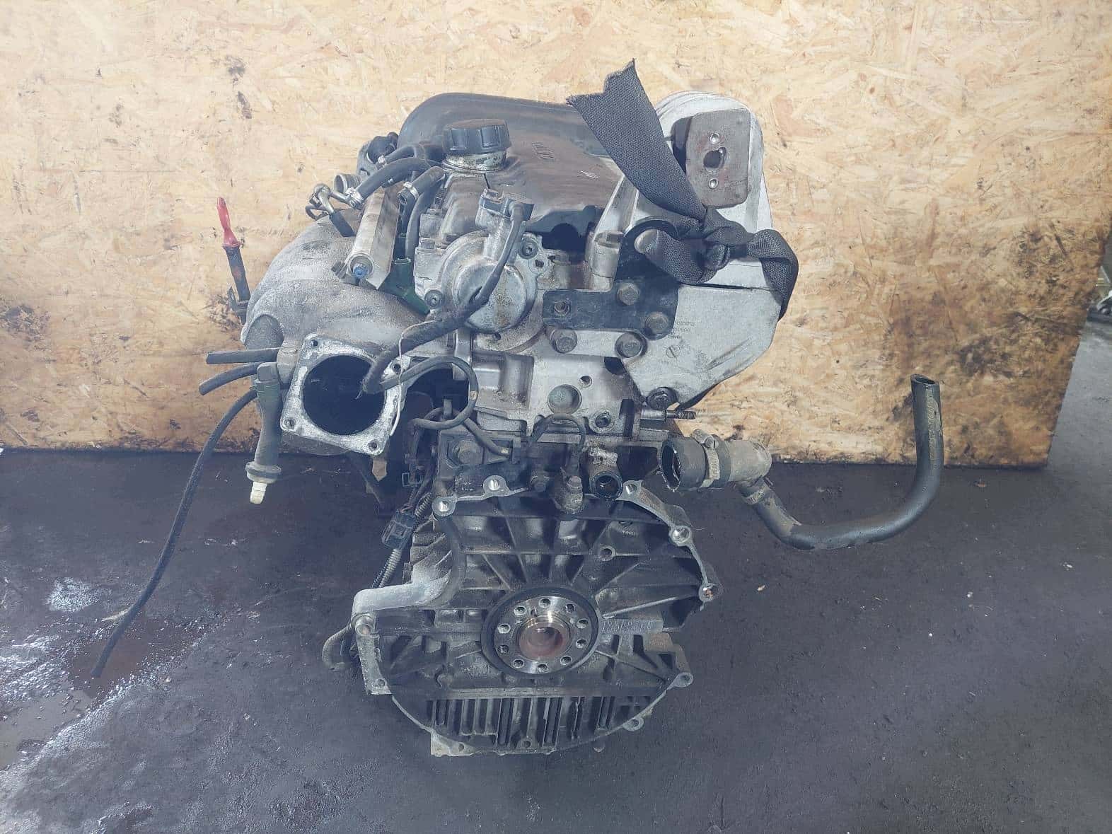 Moteur B 5244 S2 vue 3