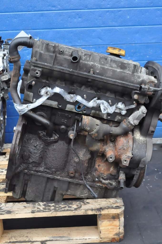 Moteur Z 16 XE vue 3