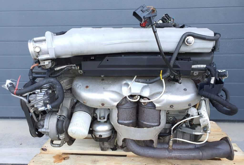 Moteur AM4R9 vue 3
