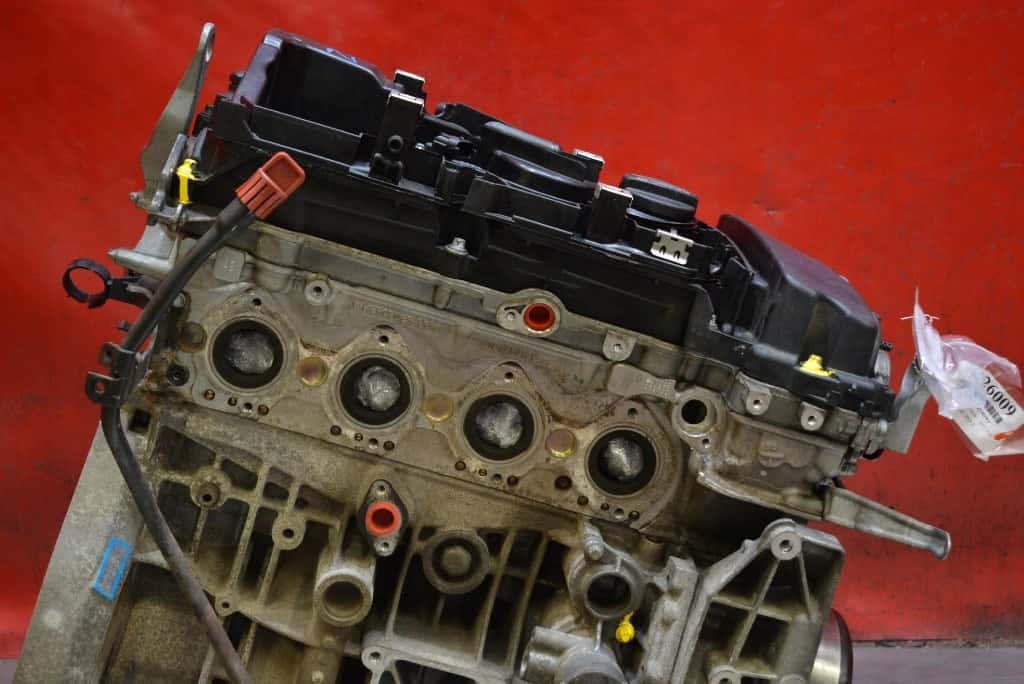 Moteur M 112.913 vue 10