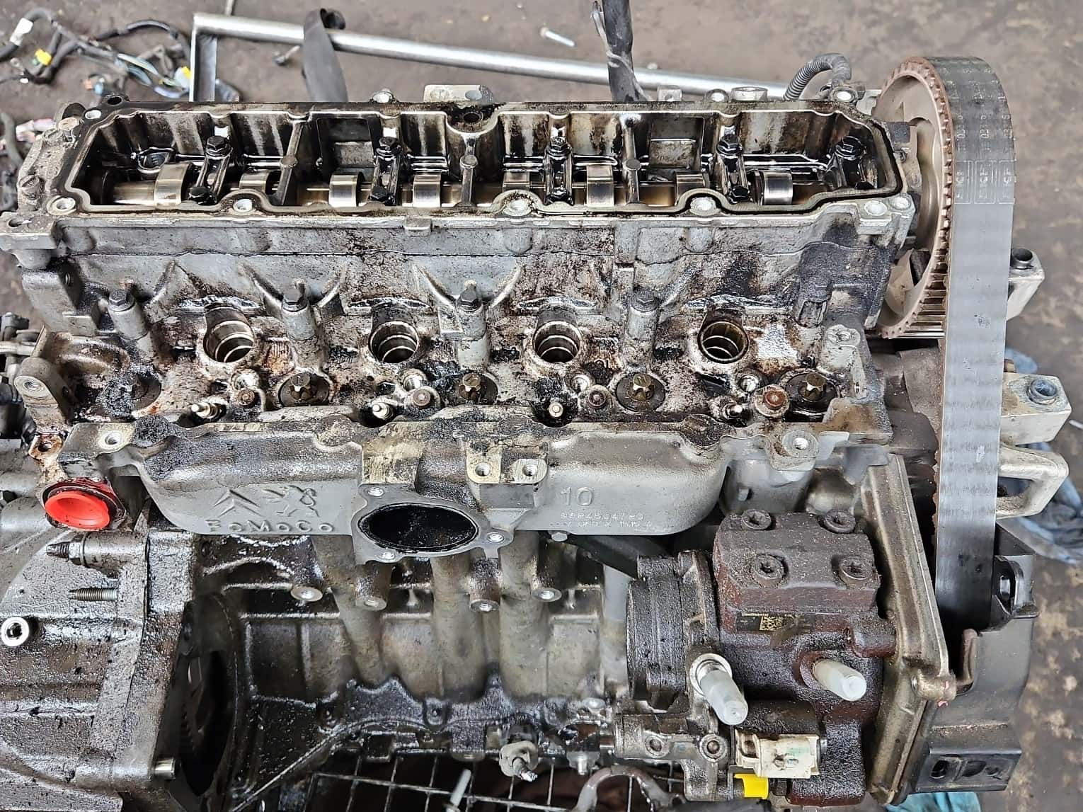 Moteur 9HD (DV6C) vue 4