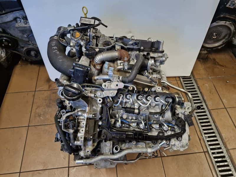 Moteur V9X vue 13