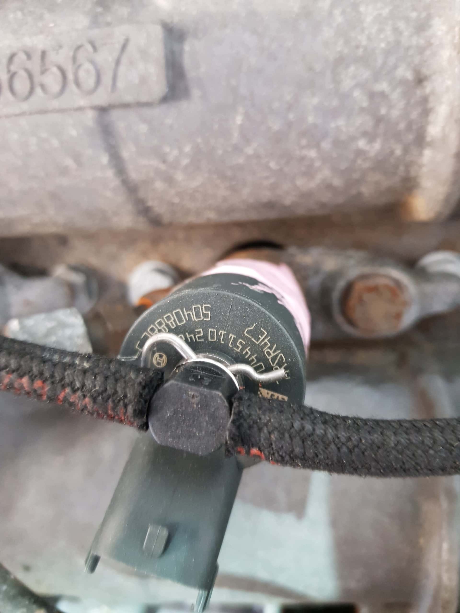 Moteur F1CE0481H vue 5