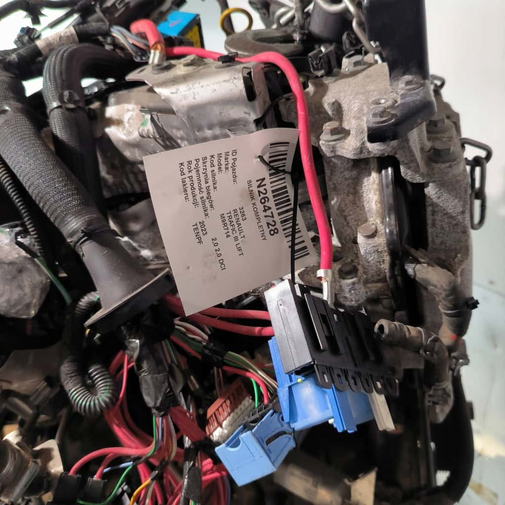 Moteur M9R 714 vue 6