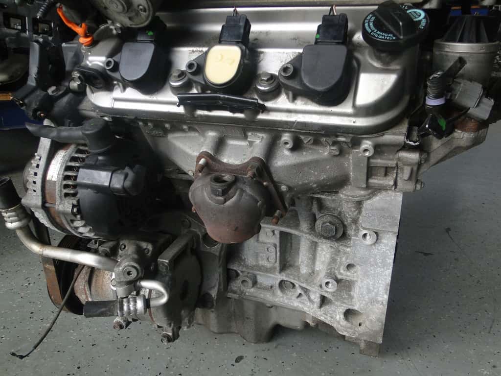 Moteur J30A vue 3