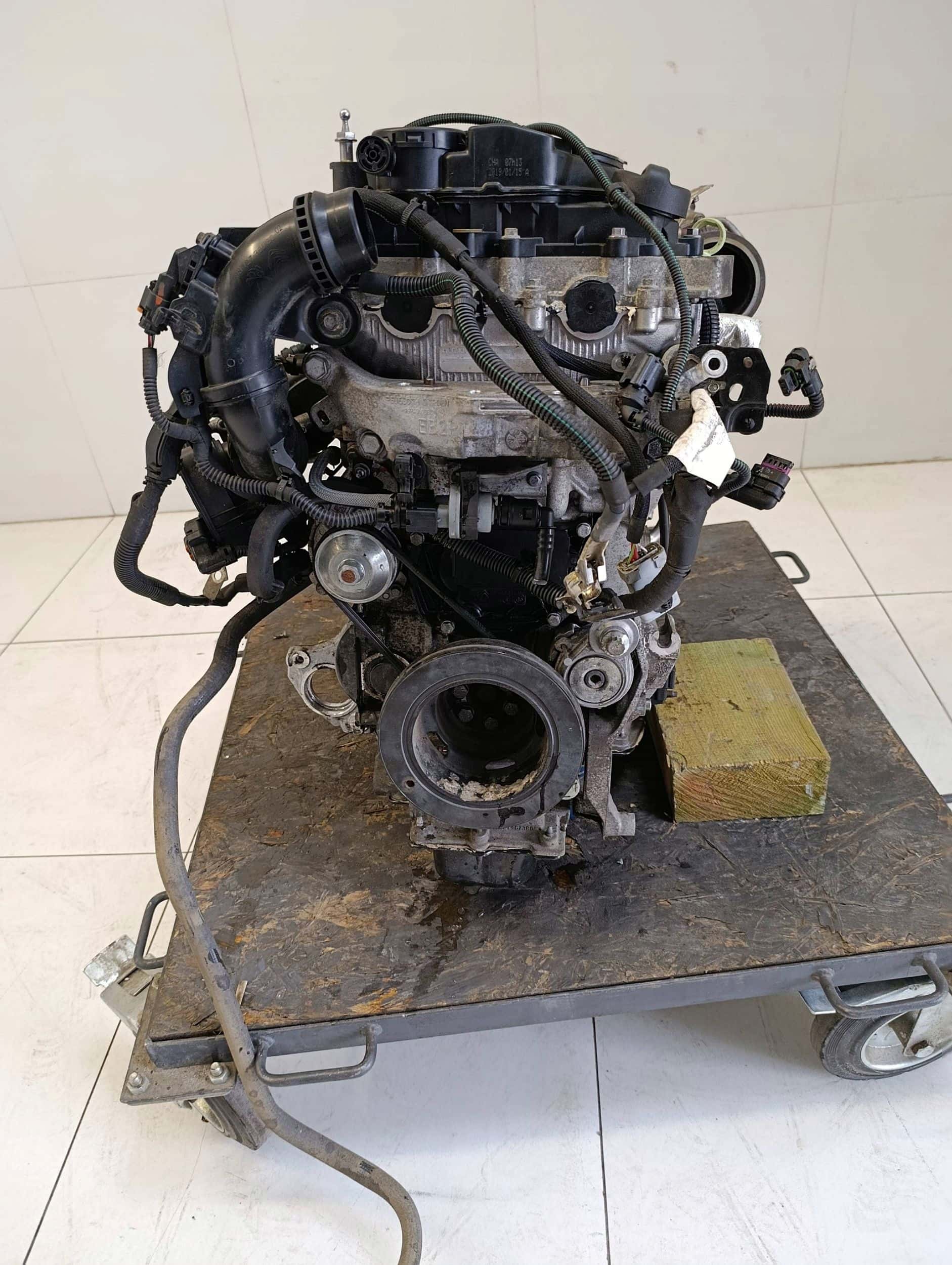 Moteur 9HF (DV6DTED) vue 2