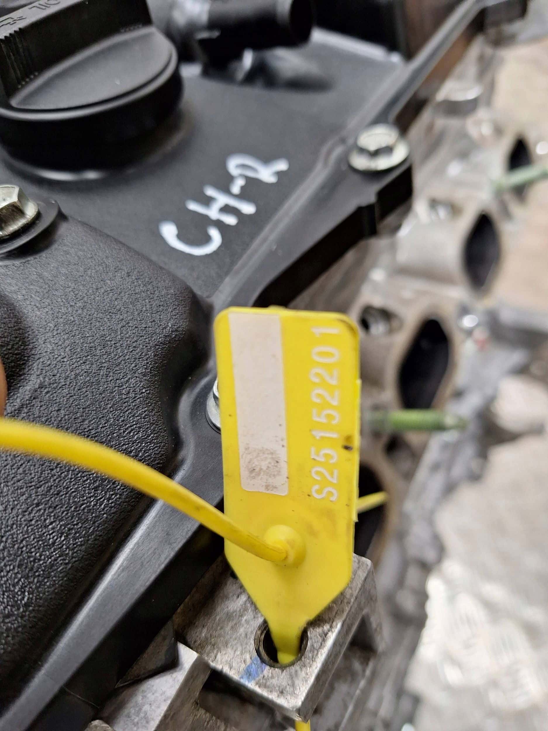 Moteur 2ZR-FXE vue 5