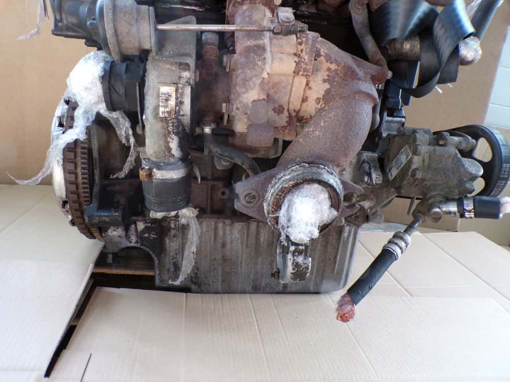 Moteur RHV (DW10UTD) vue 8