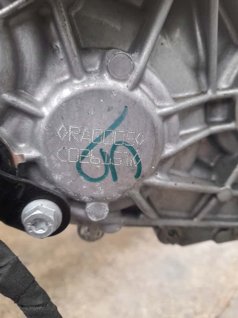 Moteur 5AQ 609 vue 3
