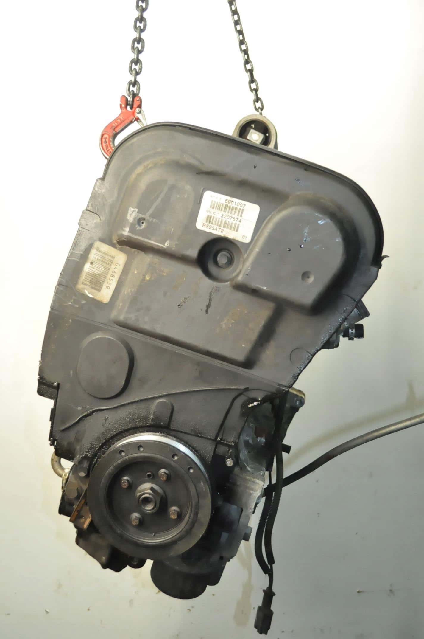 Moteur B 5254 T2 vue 2