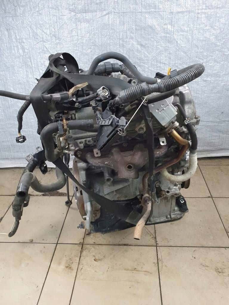 Moteur 1NZ-FXE vue 3