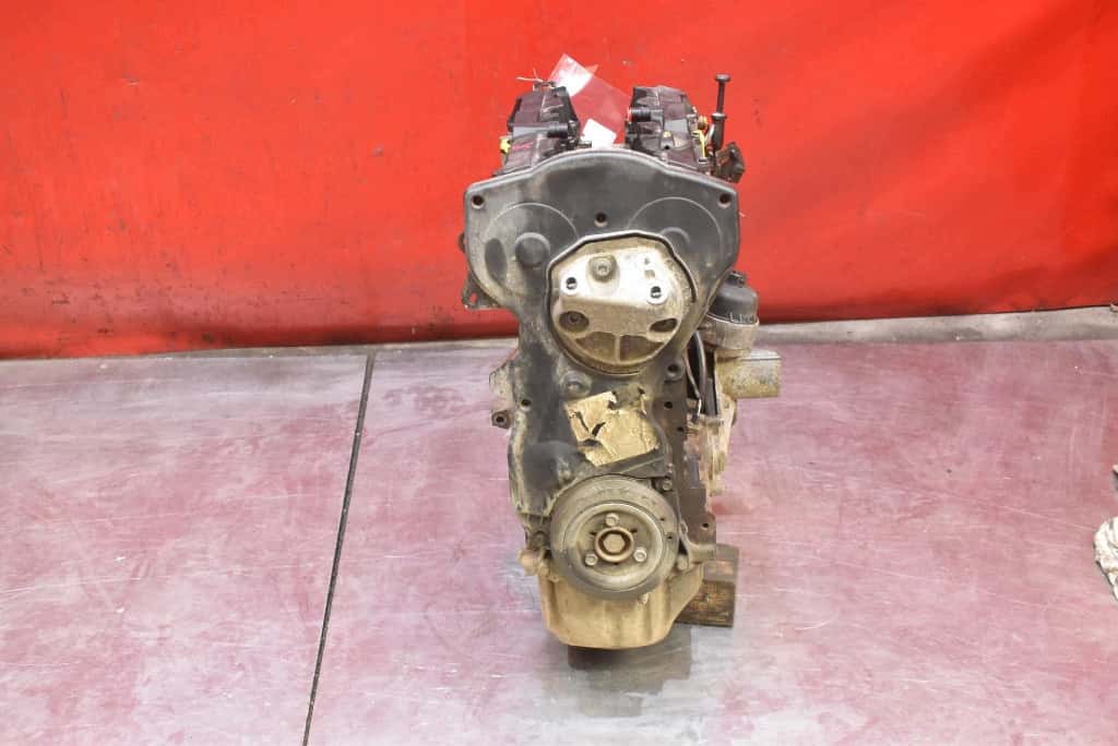 Moteur NFR (TU5JP4B) vue 6