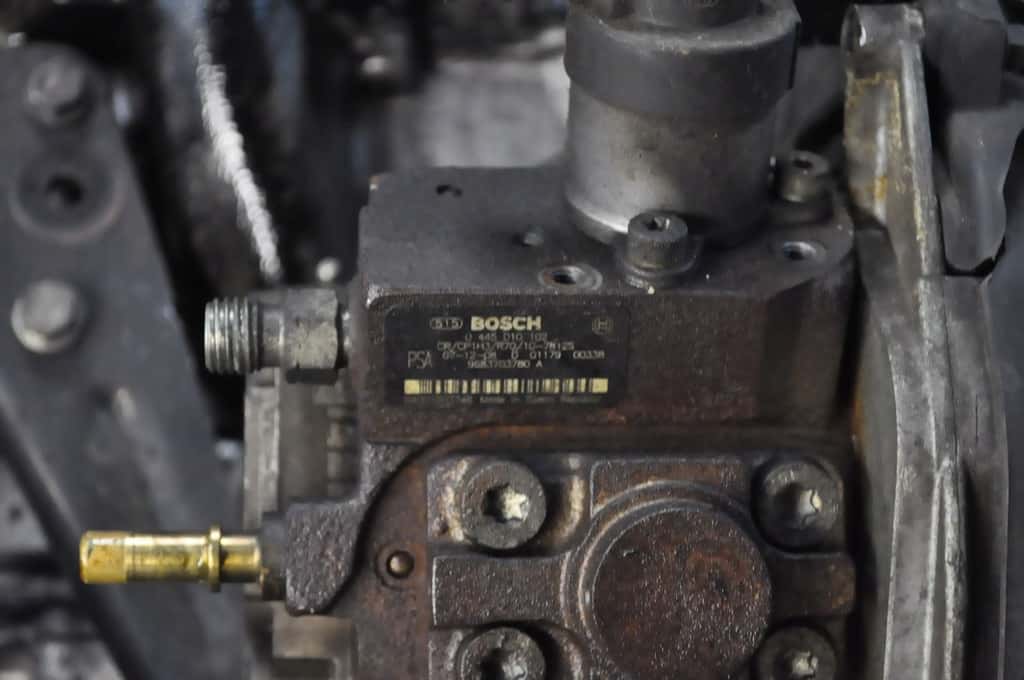 Moteur 9HV (DV6TED4BU) vue 2