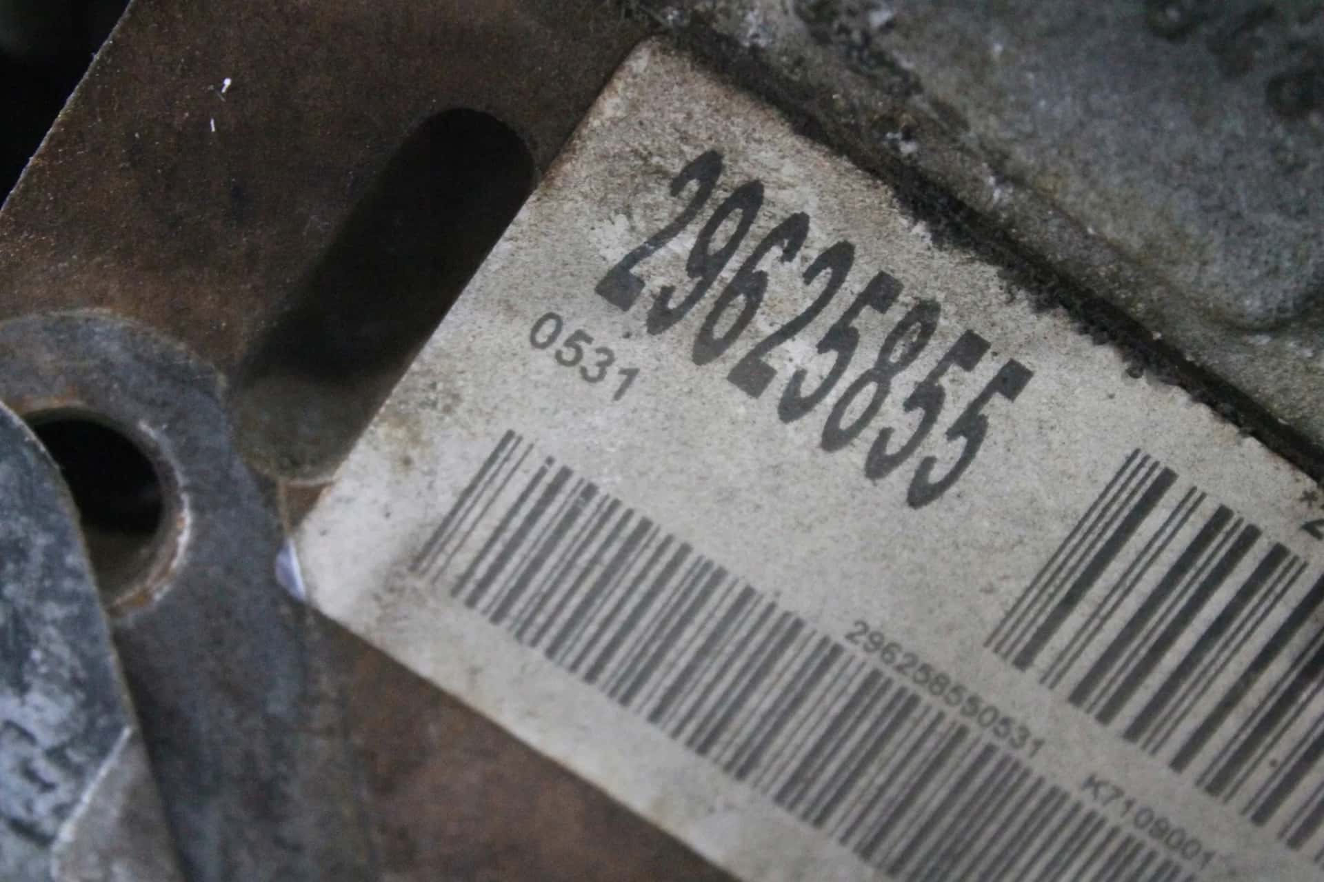 Moteur 306D1(M57D30) vue 9