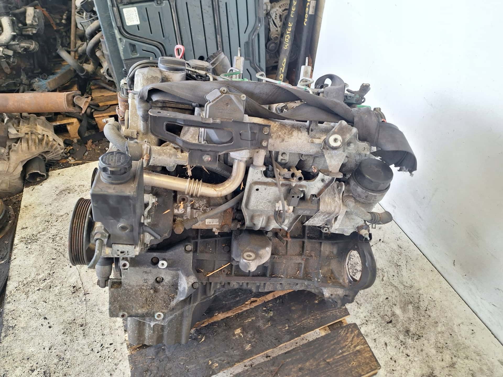 Moteur D27DTP vue 3