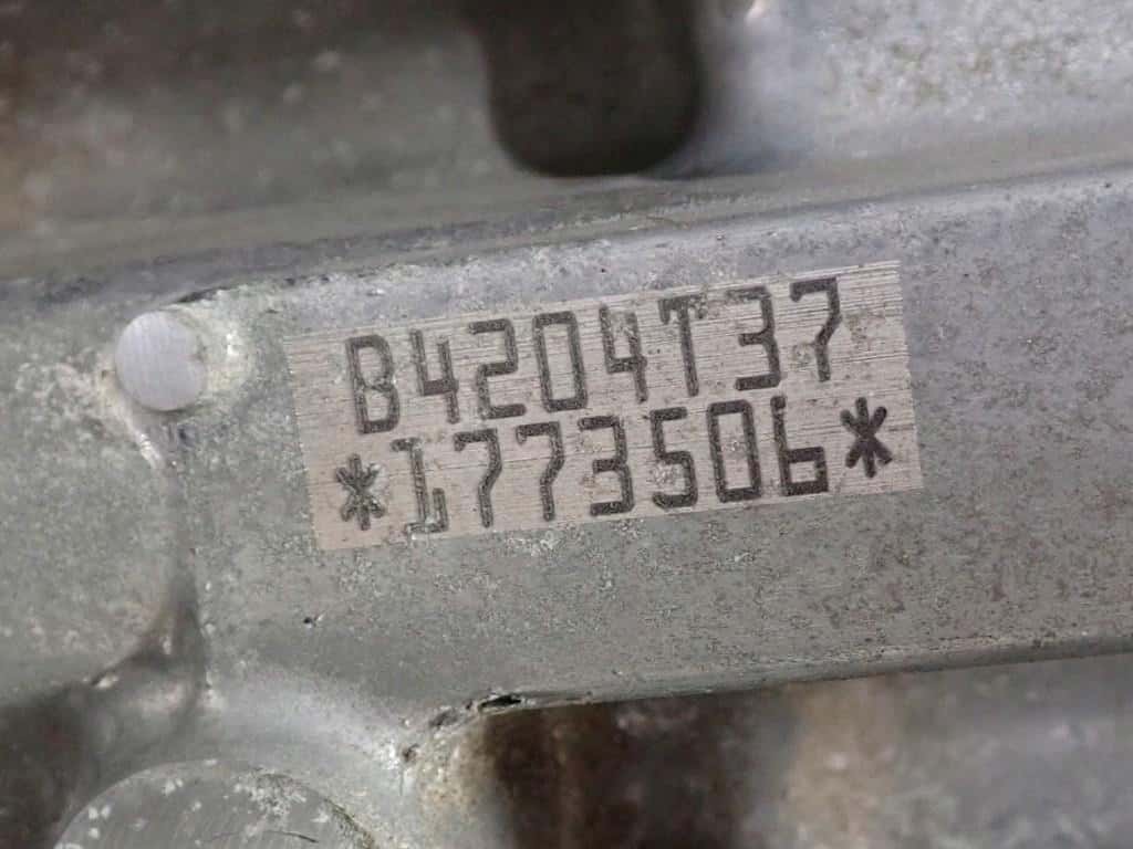 Moteur B 4204 T37 vue 5