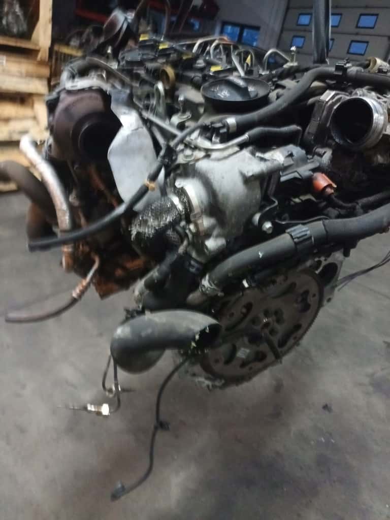 Moteur B 16 DTH vue 2