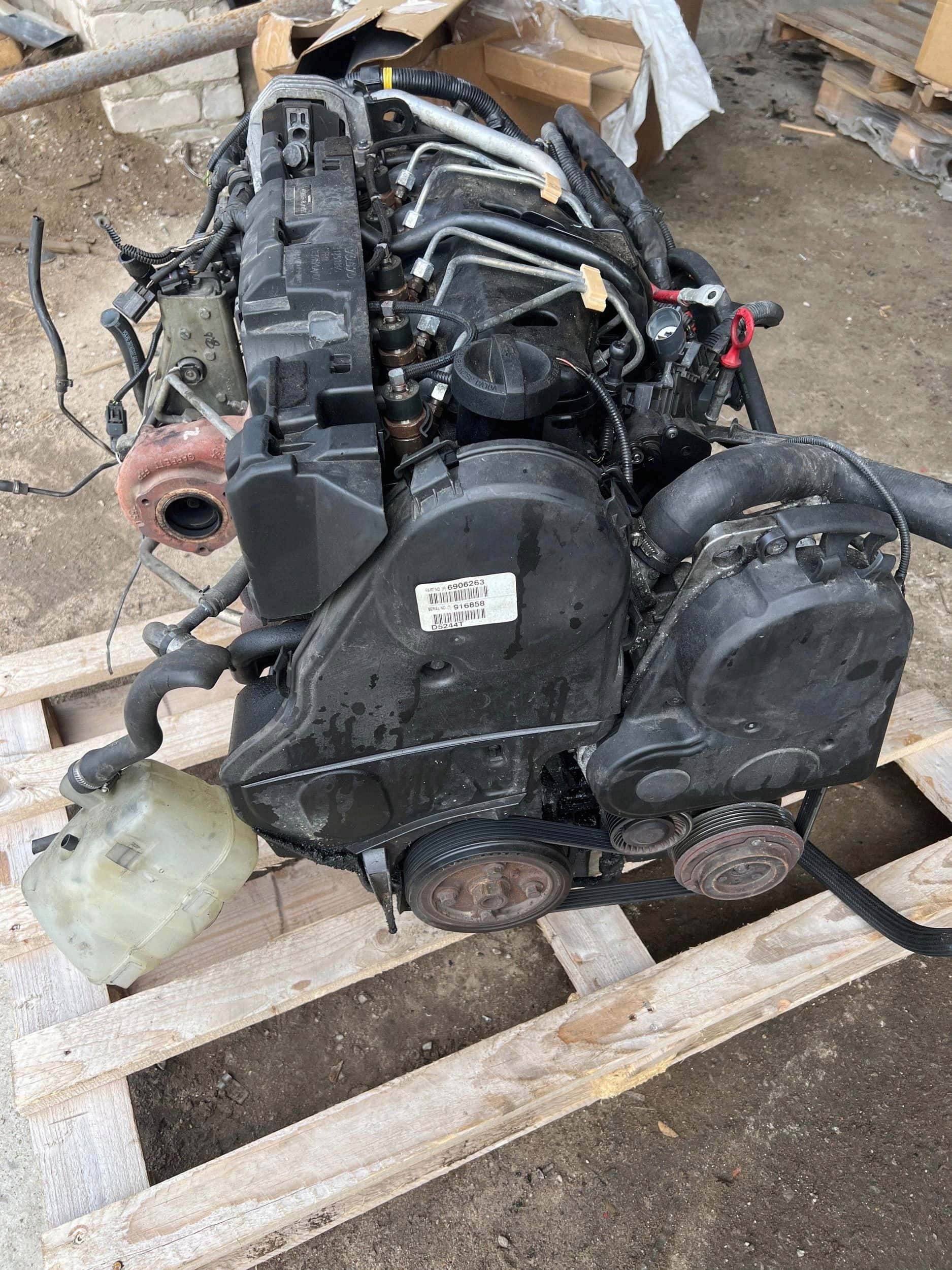 Moteur D 5244 T18 vue 3