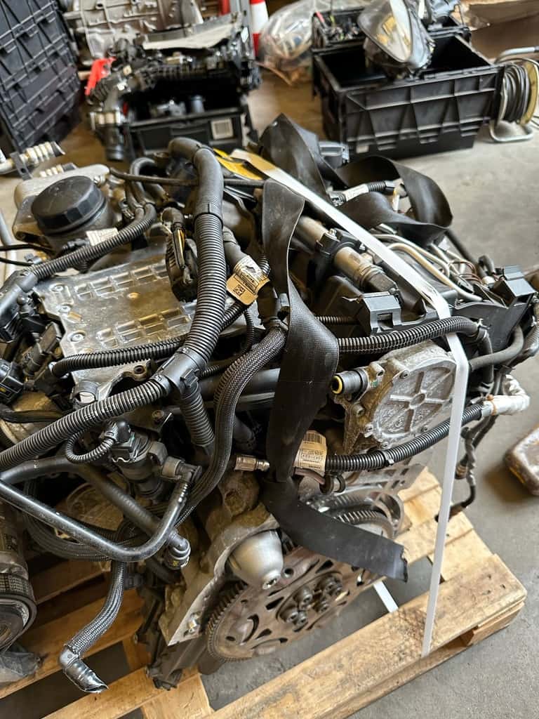 Moteur N20 B20 B vue 2