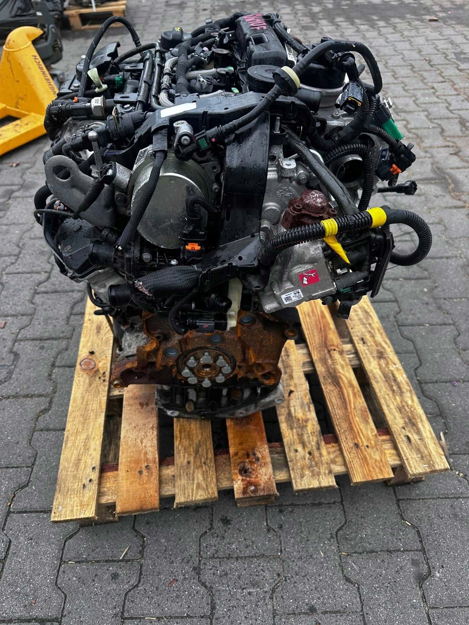 Moteur AHX (DW10FD) vue 2