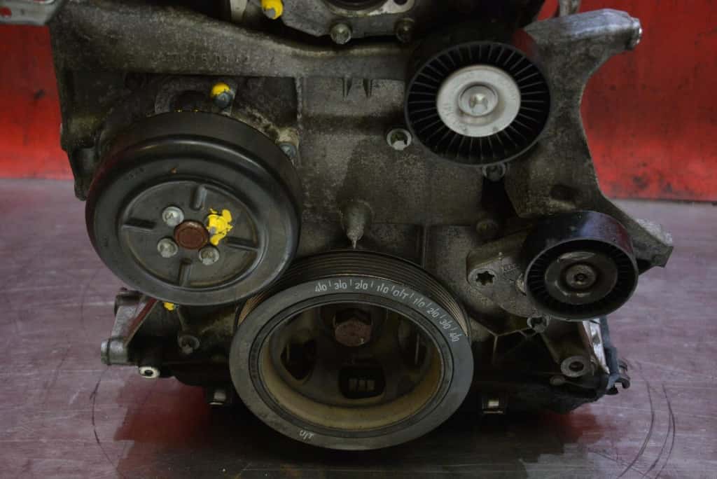 Moteur M 112.913 vue 15
