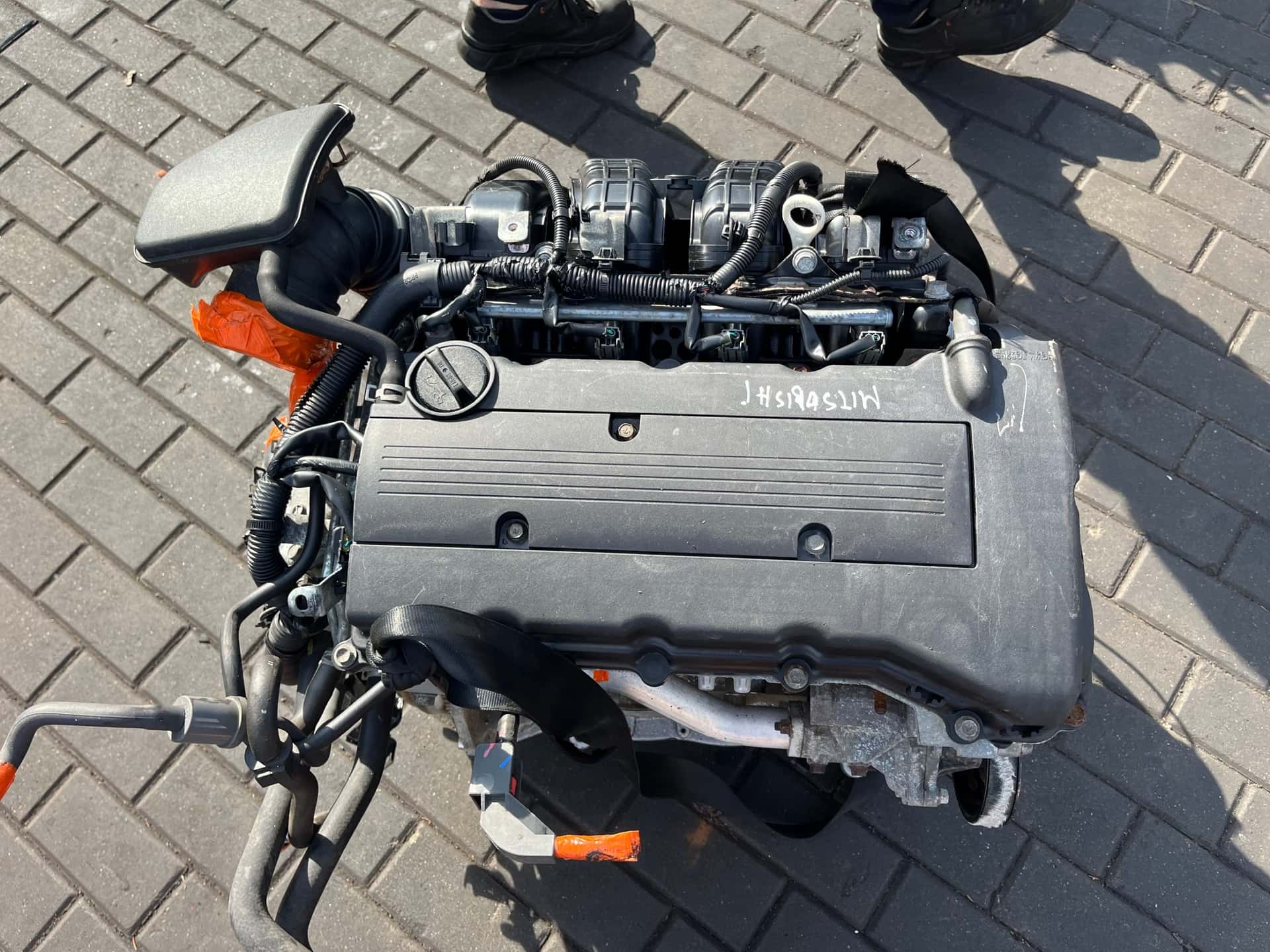 Moteur 4B12 vue 11