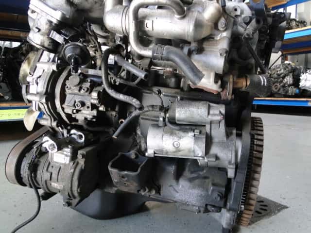 Moteur D4CB vue 5