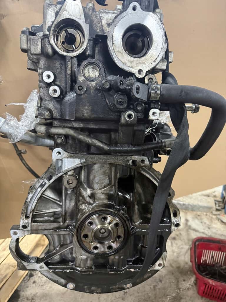 Moteur 4N13 vue 4