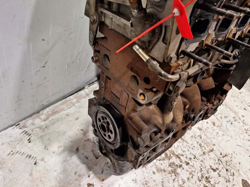 Moteur F1AE0481C vue 5