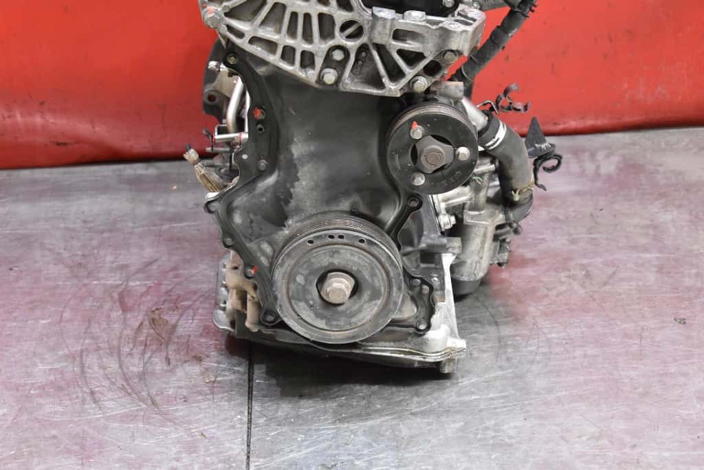 Moteur M9R 814 vue 8