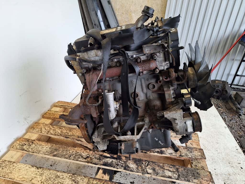 Moteur F1AE0481B vue 3